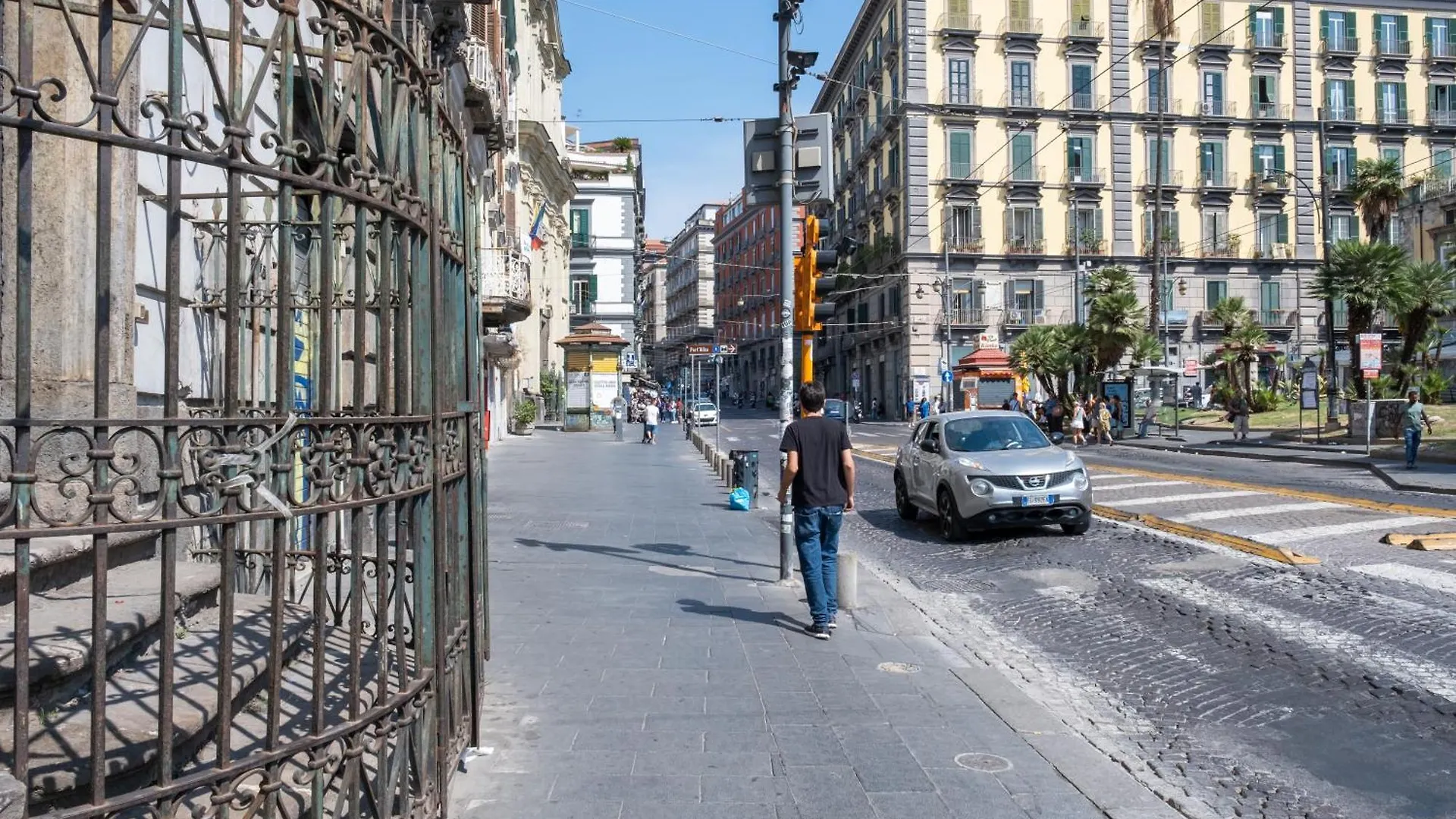 Appartamento Colibri A Piazza Dante Napoli 0*,