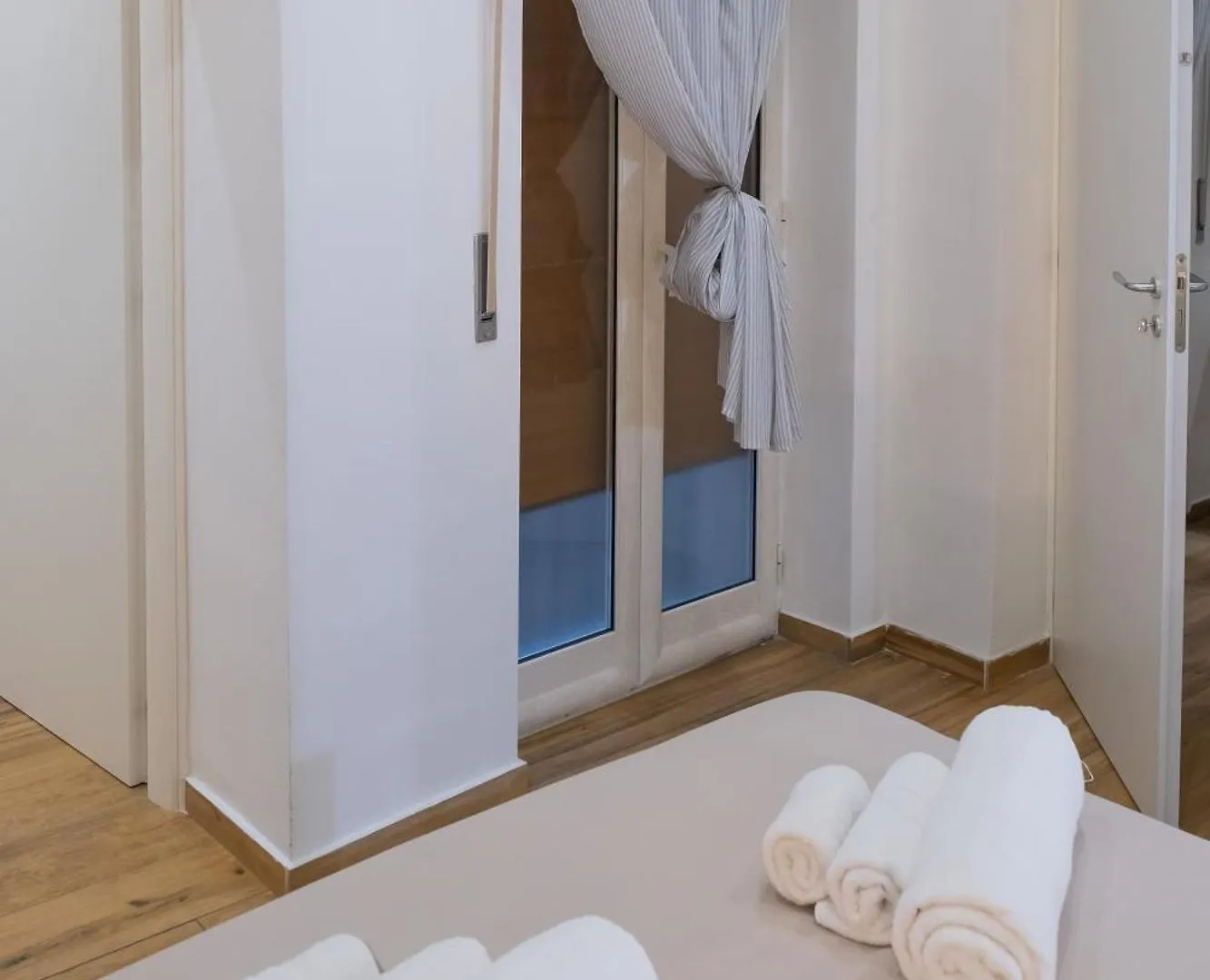 Colibri A Piazza Dante Apartment Naples