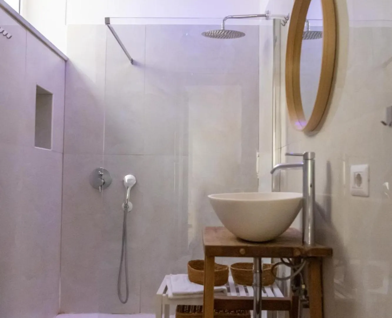 Colibri A Piazza Dante Apartment Naples